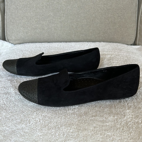 VANELI suede flats with metallic trim at the toes, size 8.5 - Picture 2 of 6